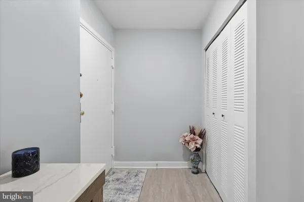 $336,000 | 9731 Kings Crown Court, Unit 102, Fairfax, VA 22031