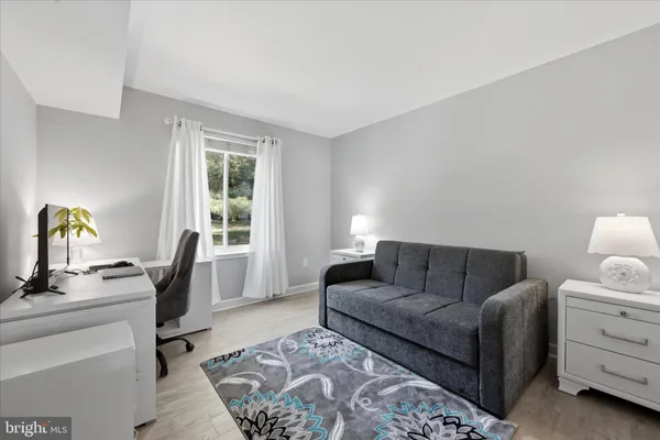 $336,000 | 9731 Kings Crown Court, Unit 102, Fairfax, VA 22031
