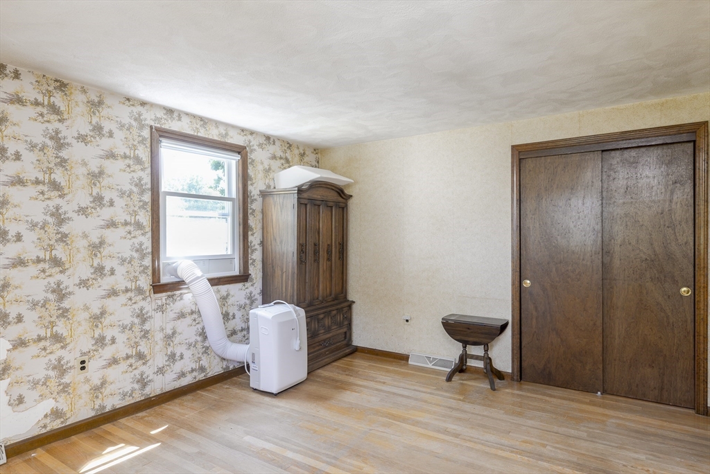 10 Chester Road Billerica, MA 01821 - Photo 27 of 38 Gallery Image 27