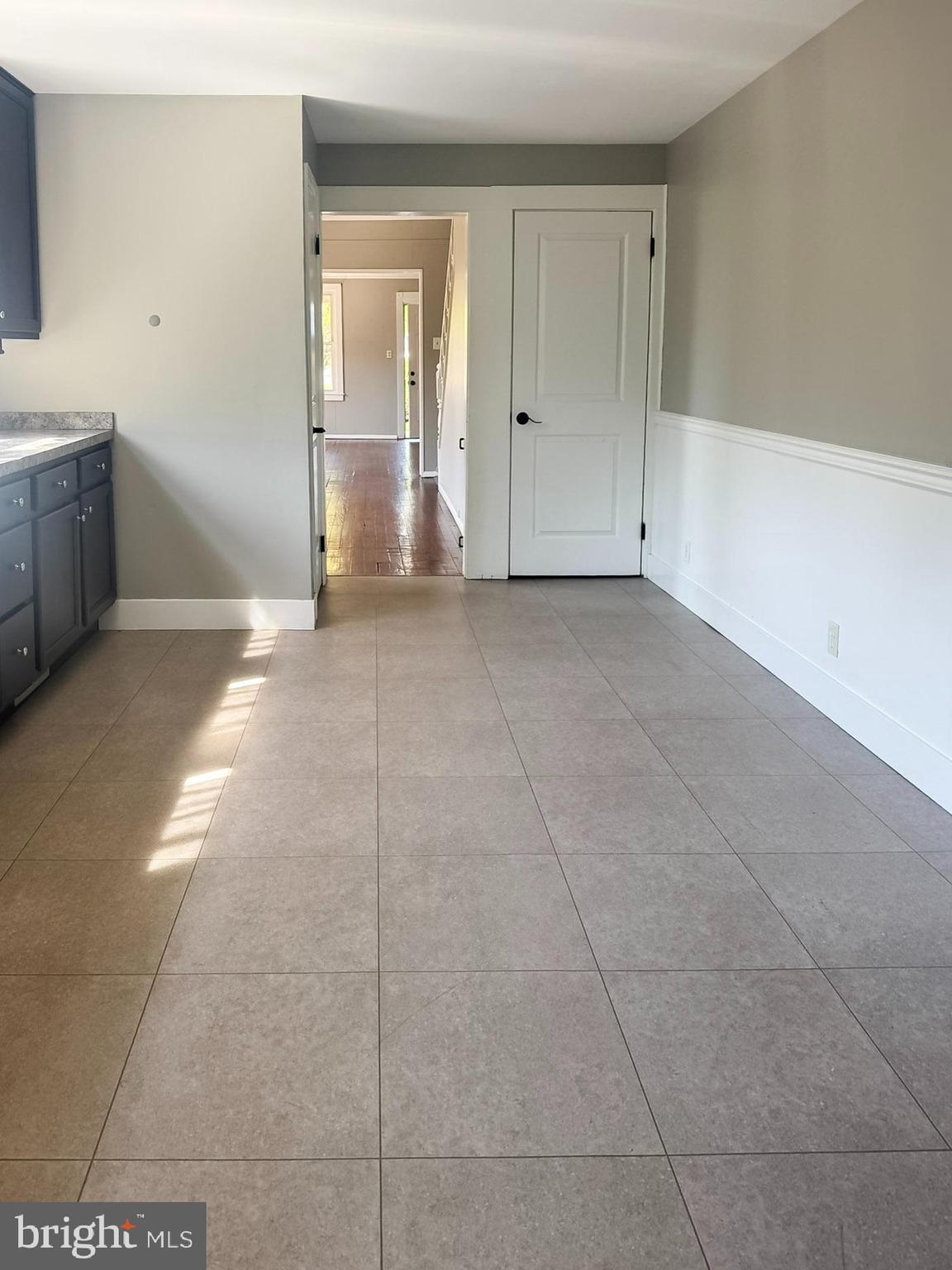 11 West 2nd Avenue Lititz, PA 17543 - Photo 5 of 8