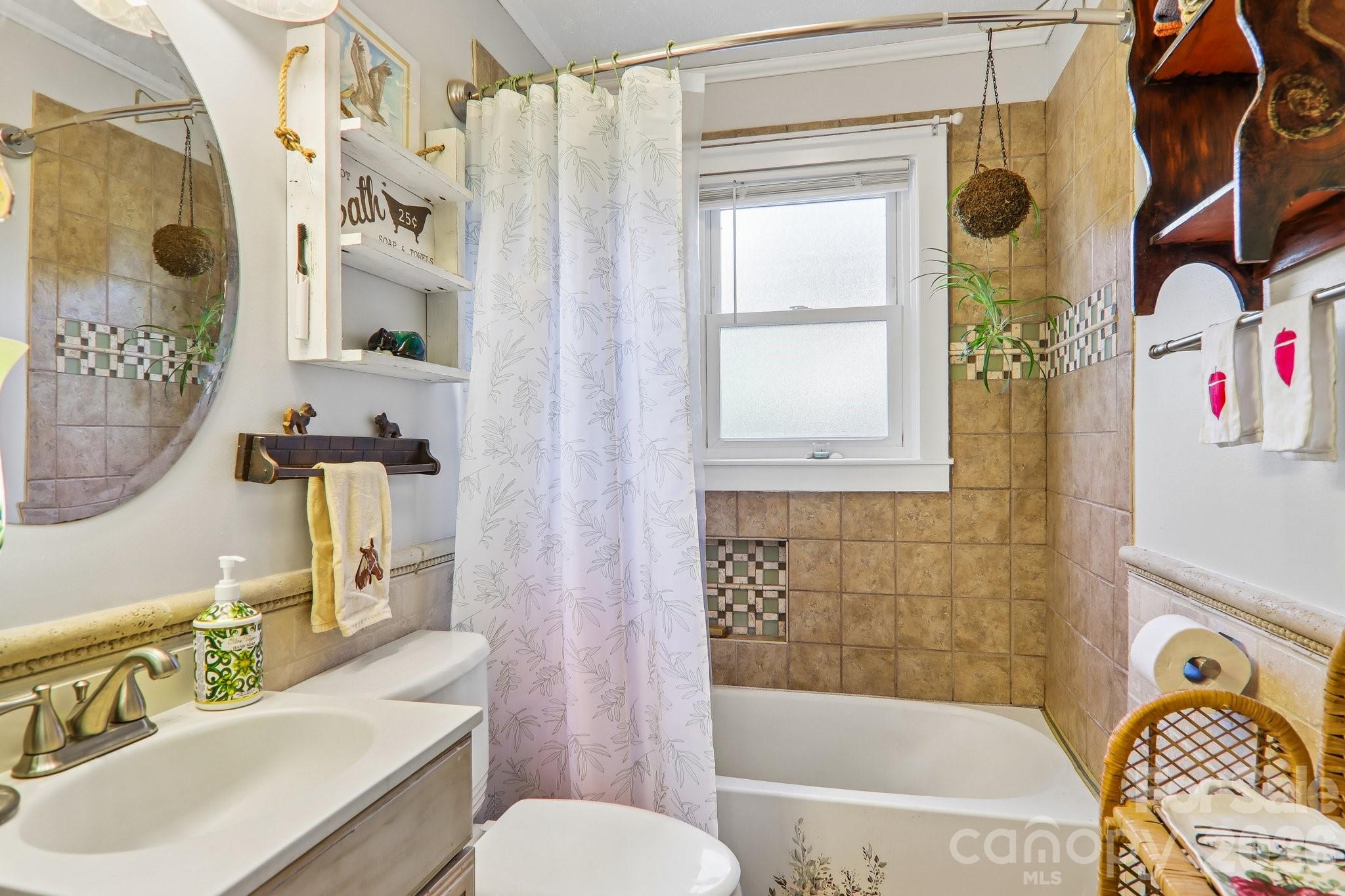 550 Lickstone Road Waynesville, NC 28786 - Photo 24 of 47 Gallery Image 24