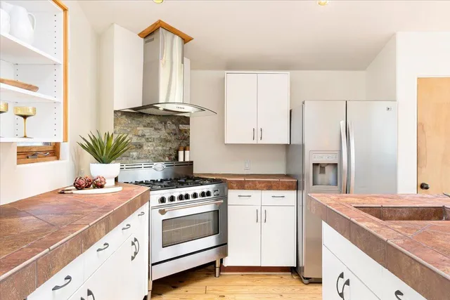 $1,350,000 | 4808 Ogram Road, Santa Barbara, CA 93105