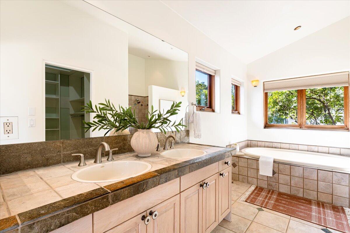 4808 Ogram Road Santa Barbara, CA 93105 - Photo 26 of 45 Primary Bath 2
