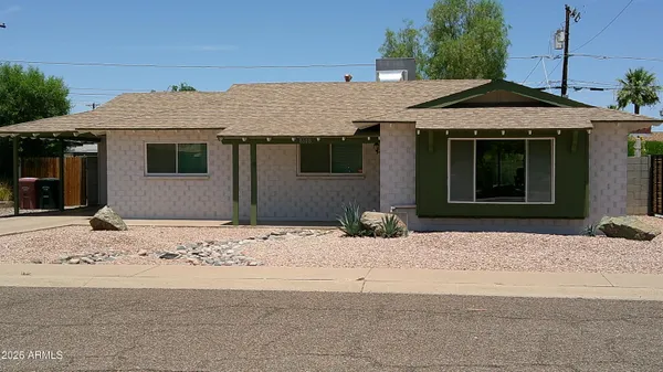 $2,950 | 8608 East Highland Avenue, Scottsdale, AZ 85251