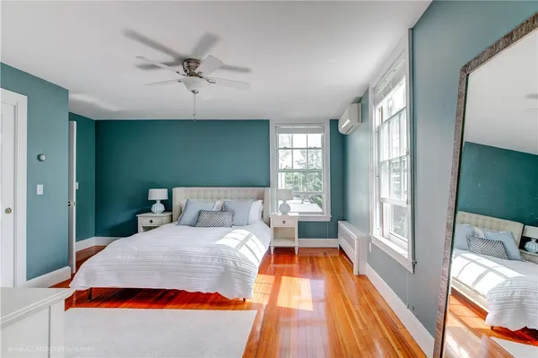 $8,350 | 32 Catherine Street, Unit B, Newport, RI 02840