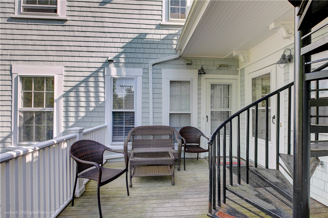 32 Catherine Street, Unit B Newport, RI 02840 - Photo 31 of 32 Rear Entryway to residence