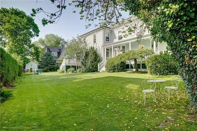 $8,350 | 32 Catherine Street, Unit B, Newport, RI 02840