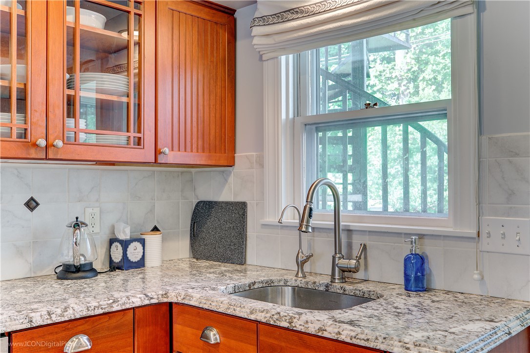 32 Catherine Street, Unit B Newport, RI 02840 - Photo 6 of 32 Kitchen