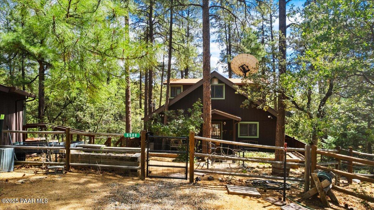 5588 Mountain View Prescott, AZ 86305 - Photo 34 of 45 a view of outdoor space and deck