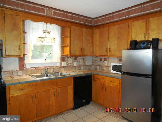 443 Valley Mill Road Winchester, VA 22602 - Photo 13 of 29 Kitchen