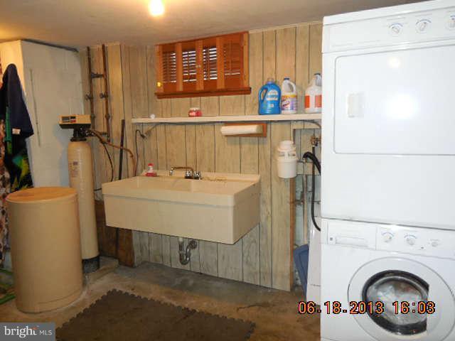 443 Valley Mill Road Winchester, VA 22602 - Photo 29 of 29 Laundry Area