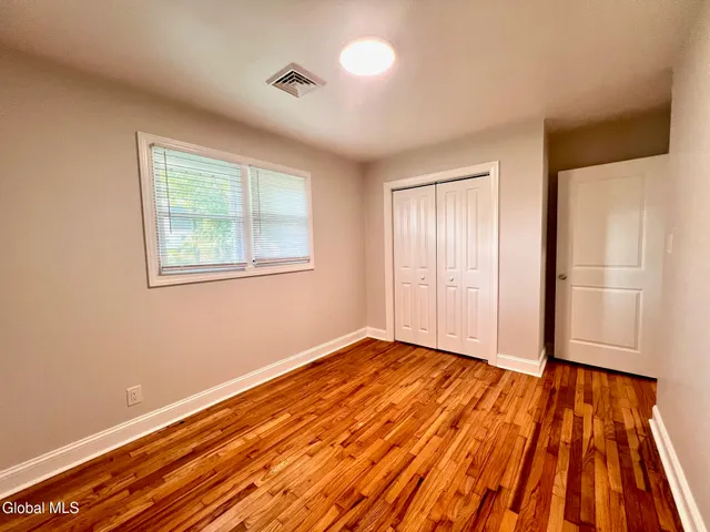 $2,800 | 19 Mordella Road, Colonie, NY 12205