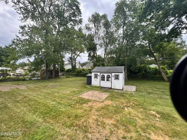 $2,800 | 19 Mordella Road, Colonie, NY 12205