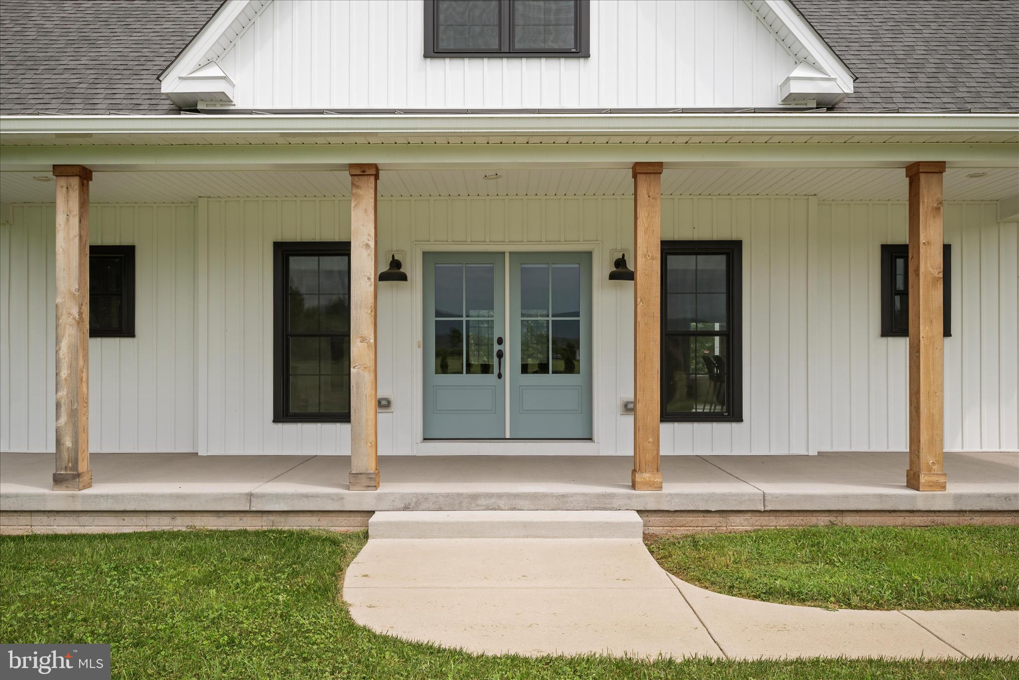 886 Middle Fork Road Cross Junction, VA 22625 - Photo 70 of 80 Front Door