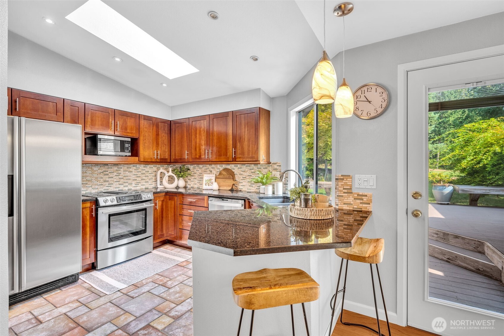 22200 Southeast 250th Street Maple Valley, WA 98038 - Photo 14 of 40