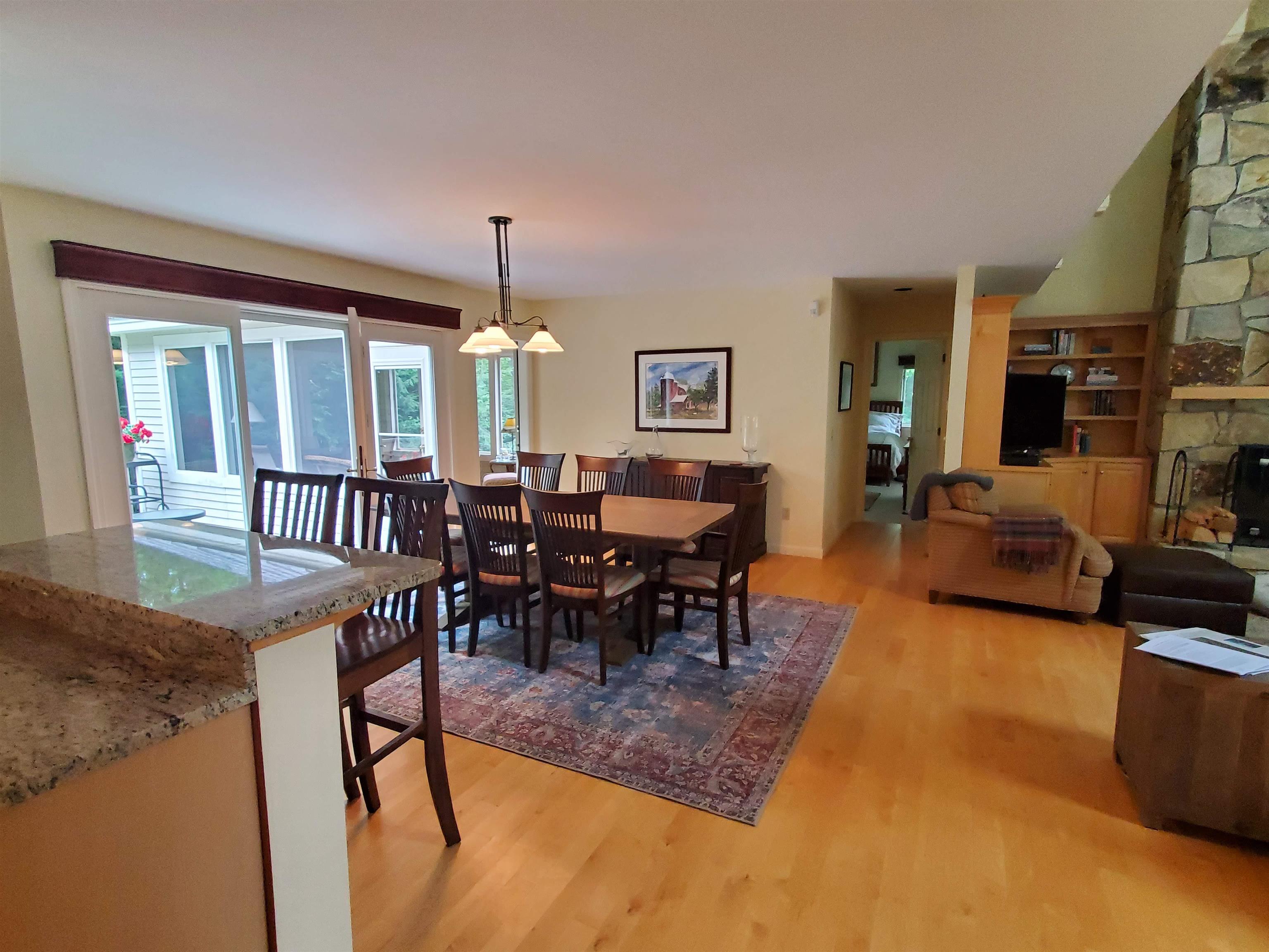 400 Bentley Road Hartford, VT 05059 - Photo 9 of 28 Gallery Image 9