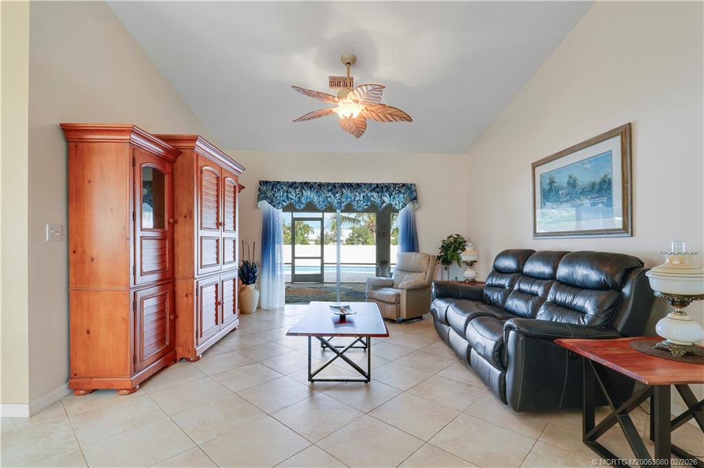 5439 Southeast Horseshoe Point Road Stuart, FL 34997 - Photo 14 of 53