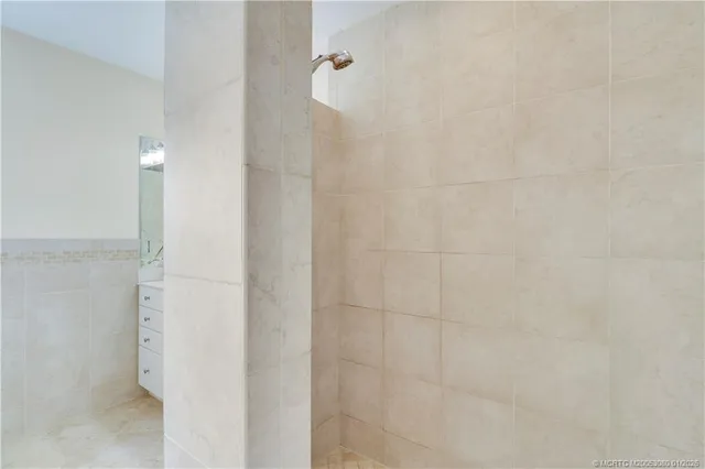 $799,000 | 5439 Southeast Horseshoe Point Road, Stuart, FL 34997