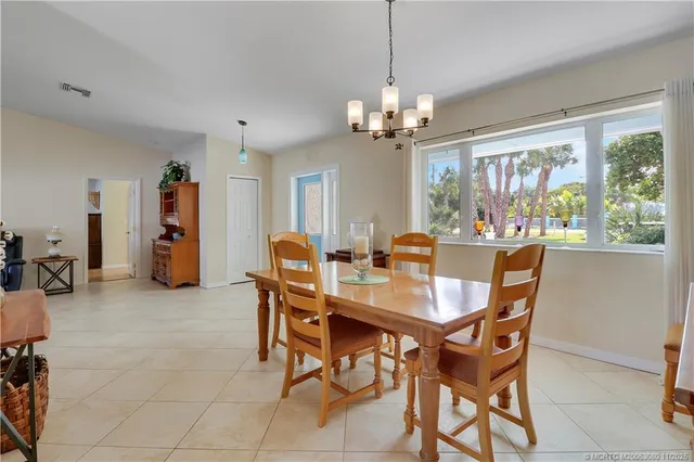 $799,000 | 5439 Southeast Horseshoe Point Road, Stuart, FL 34997