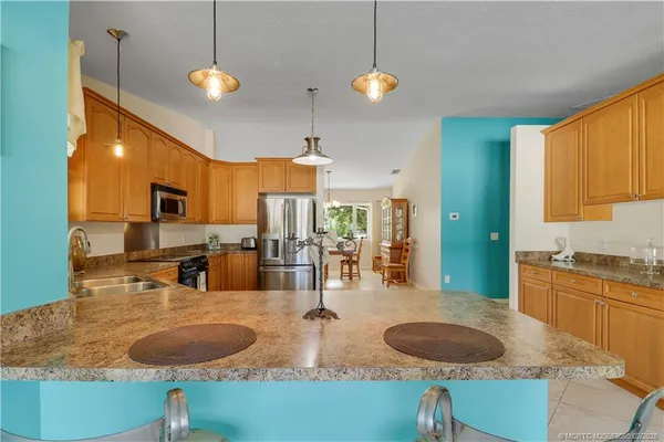 $799,000 | 5439 Southeast Horseshoe Point Road, Stuart, FL 34997