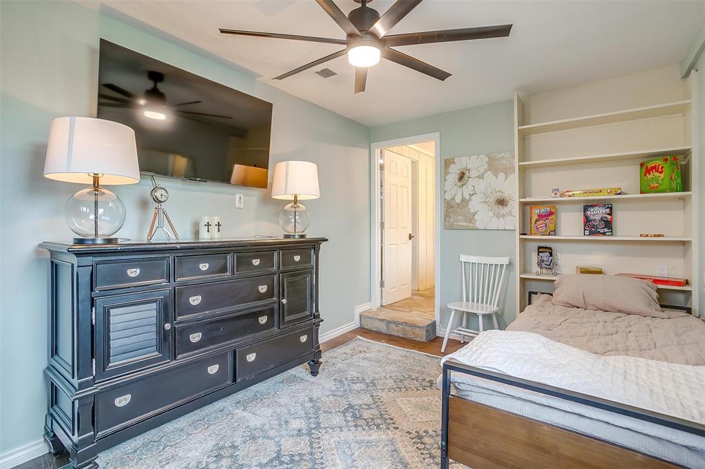 520 Deer Trail Gordon, TX 76453 - Photo 20 of 40 a room with a bed and furniture