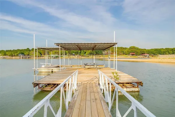 $975,000 | 520 Deer Trail, Gordon, TX 76453