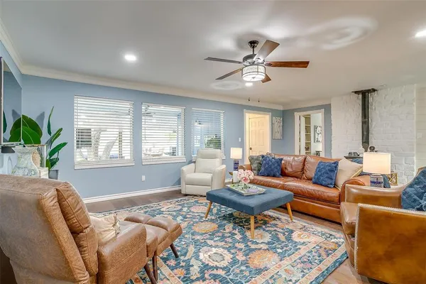 $975,000 | 520 Deer Trail, Gordon, TX 76453