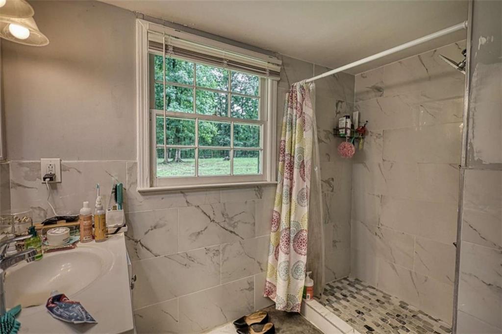 2394 Rockbridge Road Southwest Stone Mountain, GA 30087 - Photo 29 of 60