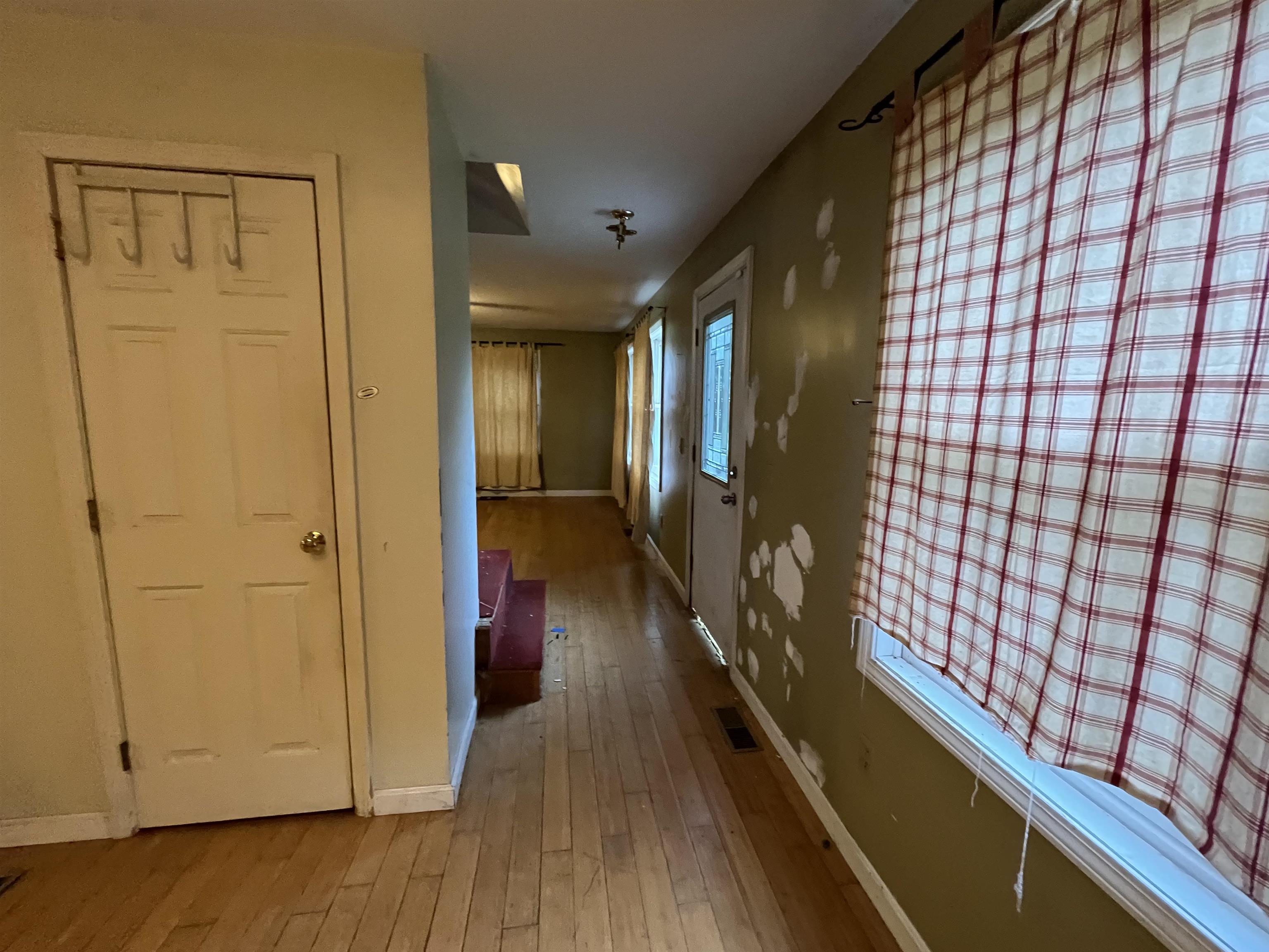 240 Robert Rogers Road Dunbarton, NH 03046 - Photo 4 of 26