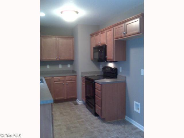 3667 Old Red Cross Road Climax, NC 27233 - Photo 4 of 8 Kitchen.