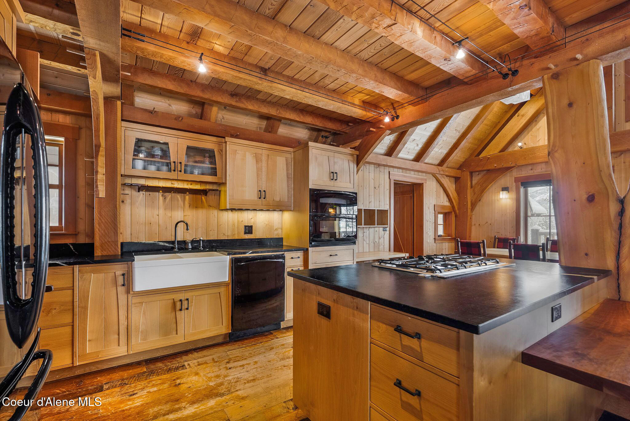 2222 Hidden Valley Road Sandpoint, ID 83864 - Photo 24 of 93 Kitchen