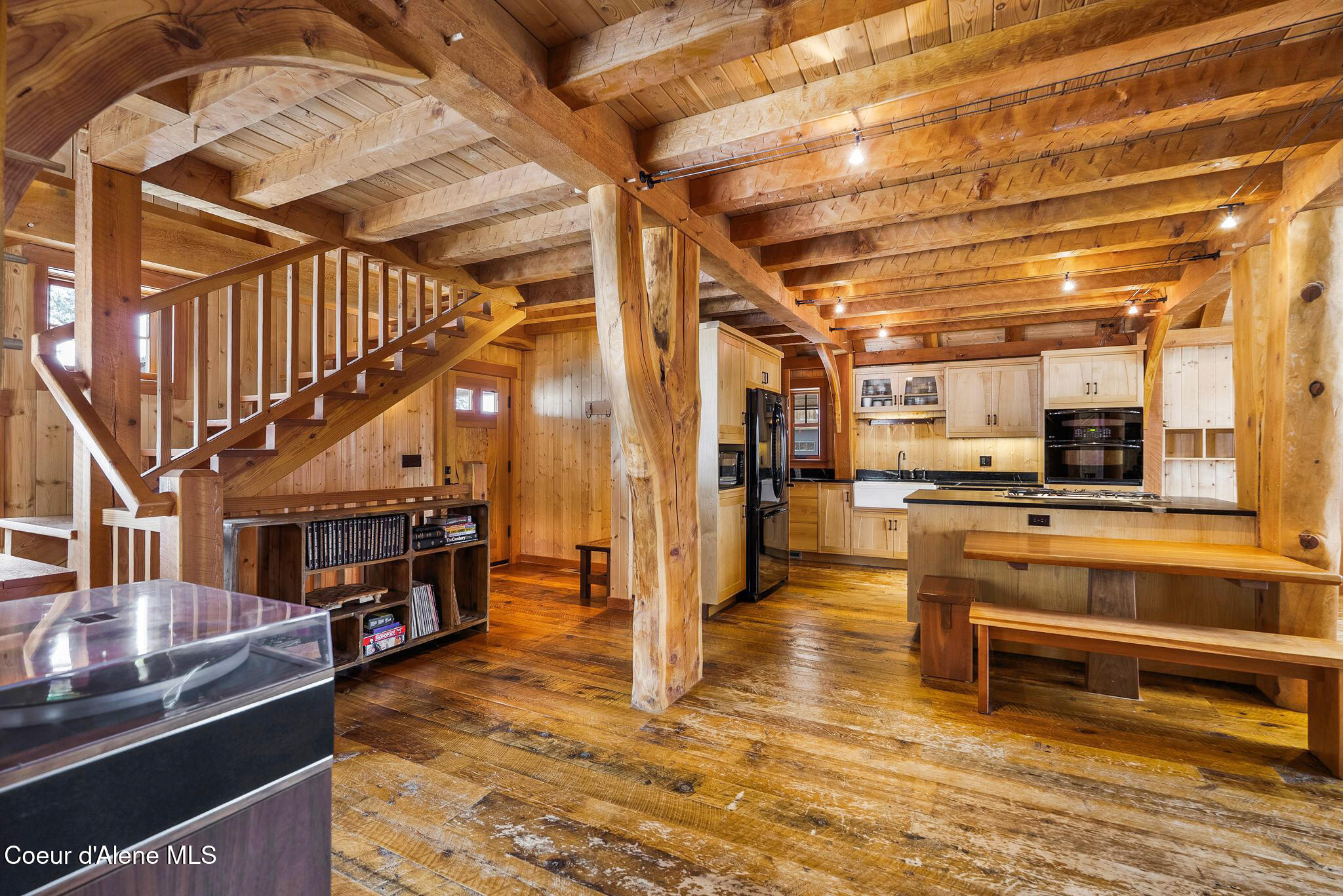 2222 Hidden Valley Road Sandpoint, ID 83864 - Photo 28 of 93 .