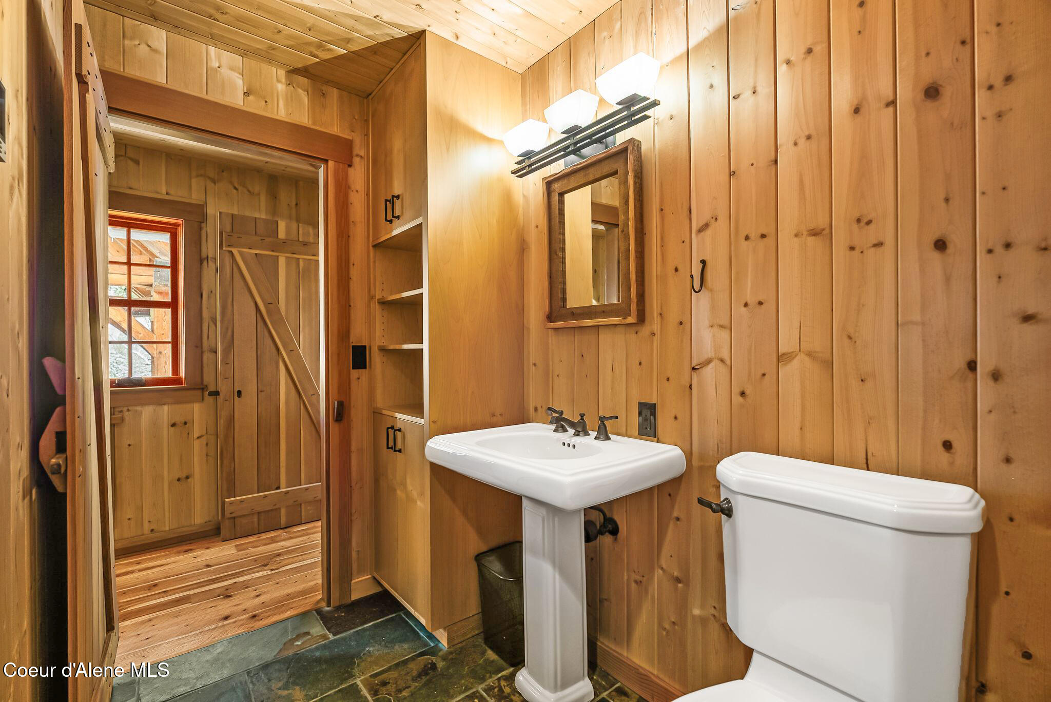 2222 Hidden Valley Road Sandpoint, ID 83864 - Photo 52 of 93 .