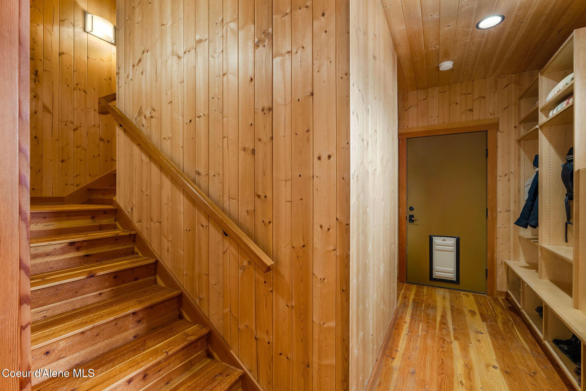 2222 Hidden Valley Road Sandpoint, ID 83864 - Photo 53 of 93 Guest bedroom wing access