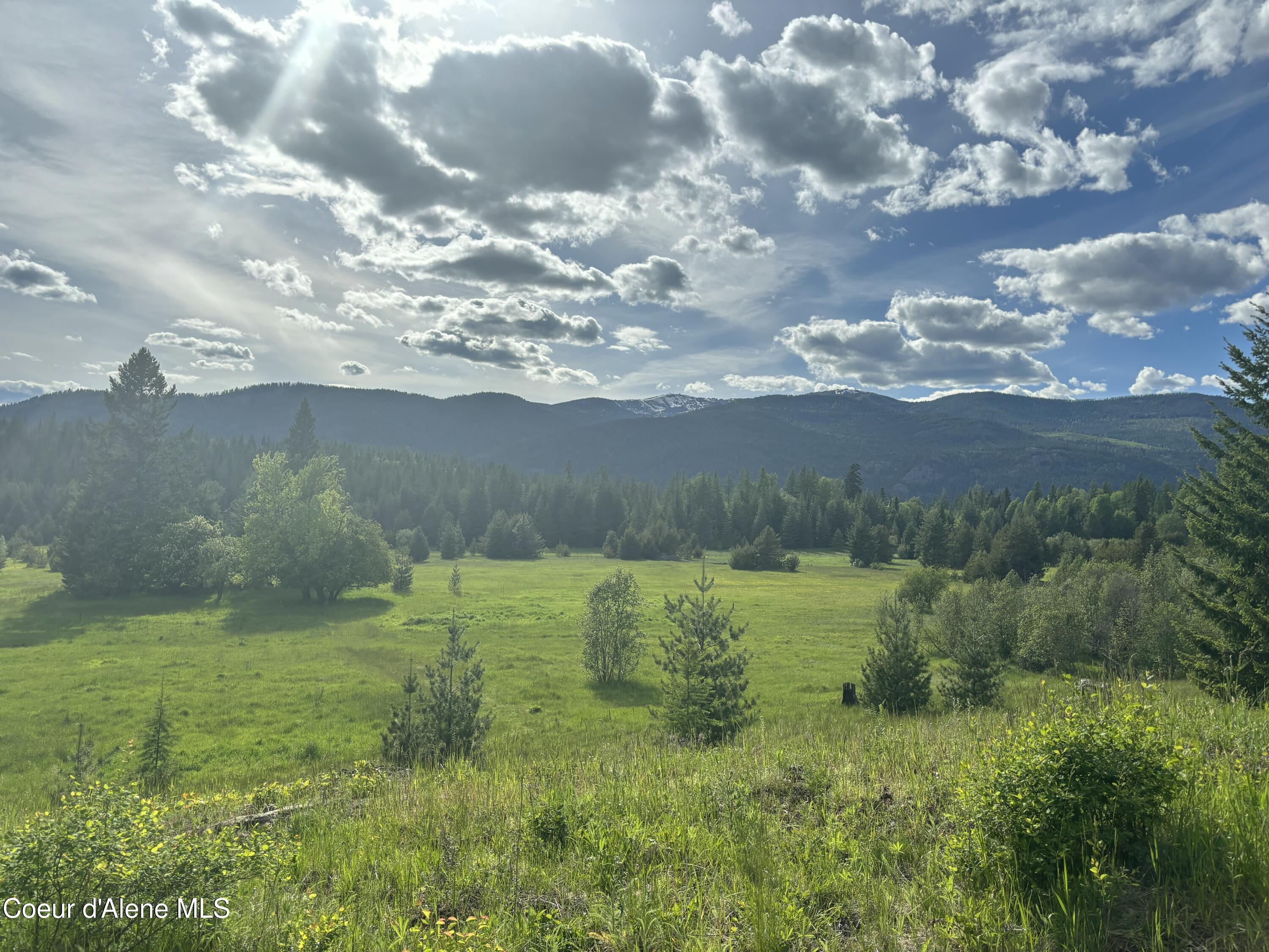 2222 Hidden Valley Road Sandpoint, ID 83864 - Photo 79 of 93 .