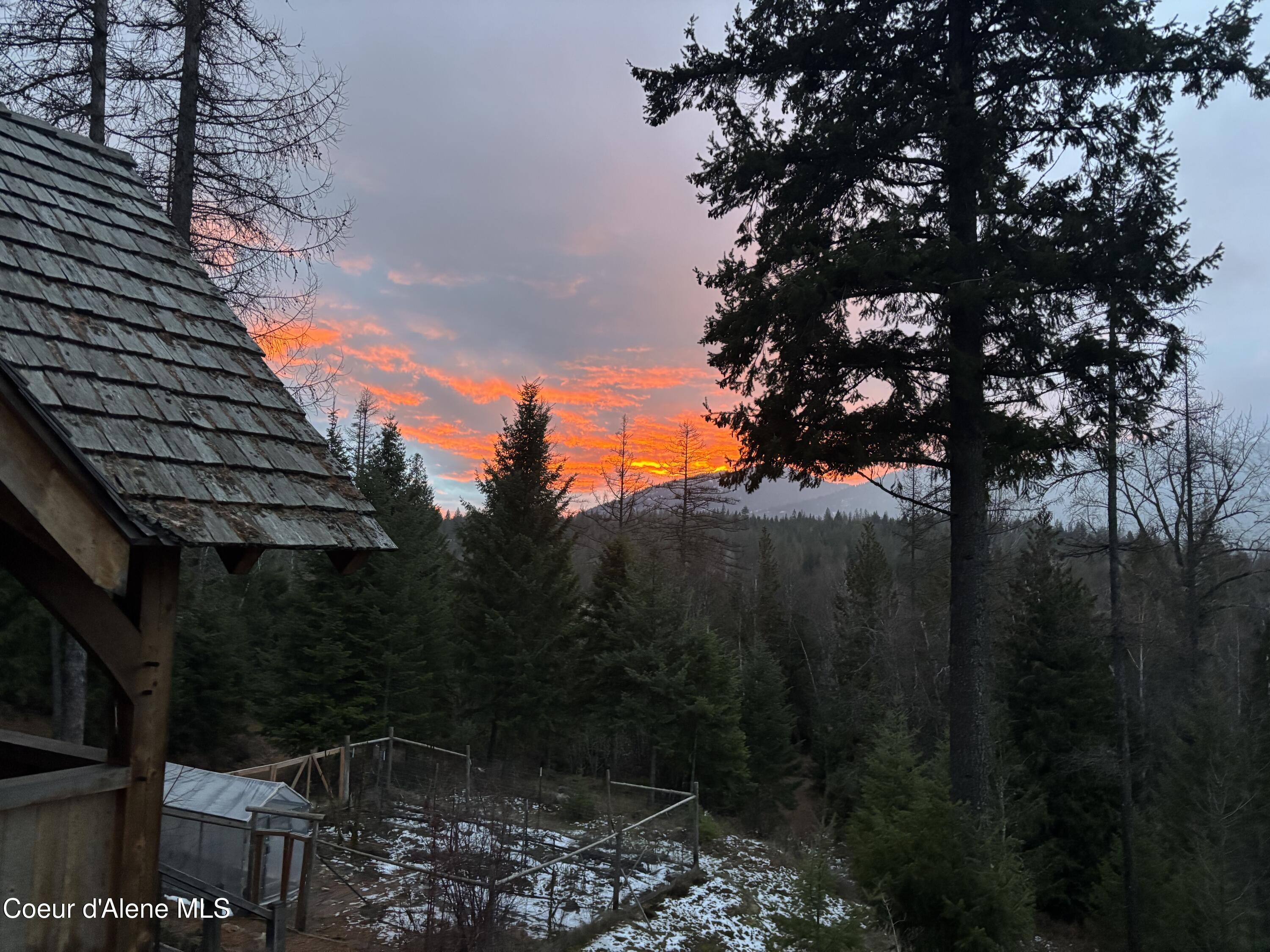 2222 Hidden Valley Road Sandpoint, ID 83864 - Photo 89 of 93 .