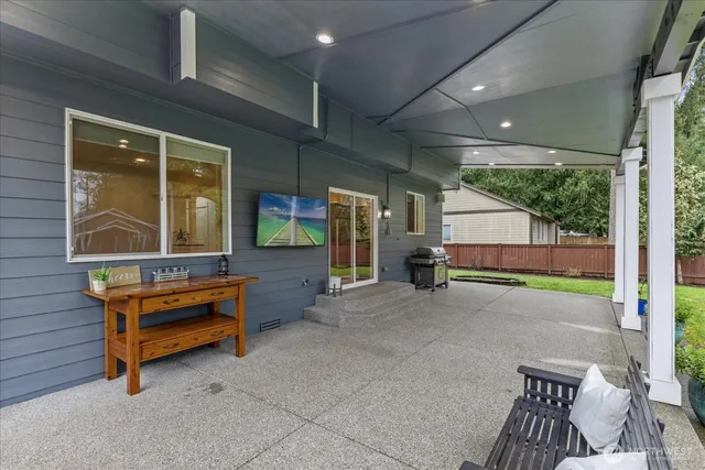 $1,199,950 | 9811 192nd Avenue East, Bonney Lake, WA 98391