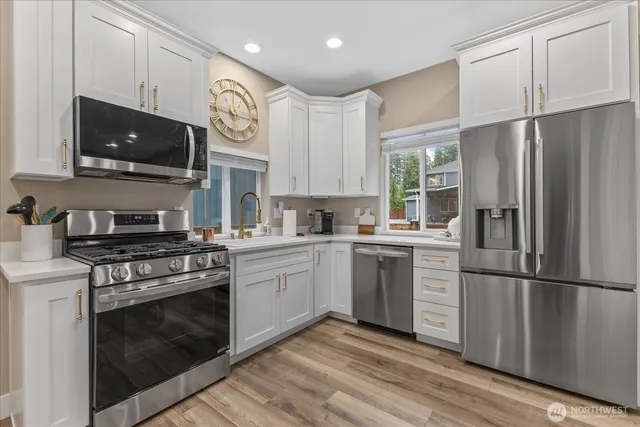 $1,199,950 | 9811 192nd Avenue East, Bonney Lake, WA 98391