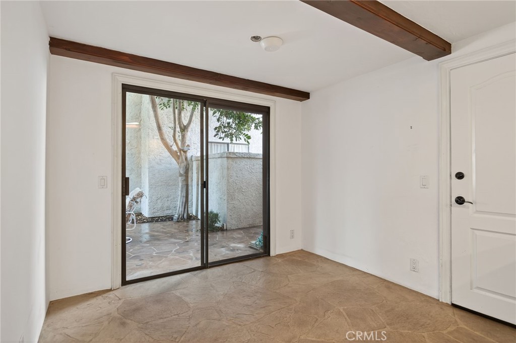 6609 Poppyview Drive Oak Park, CA 91377 - Photo 13 of 43