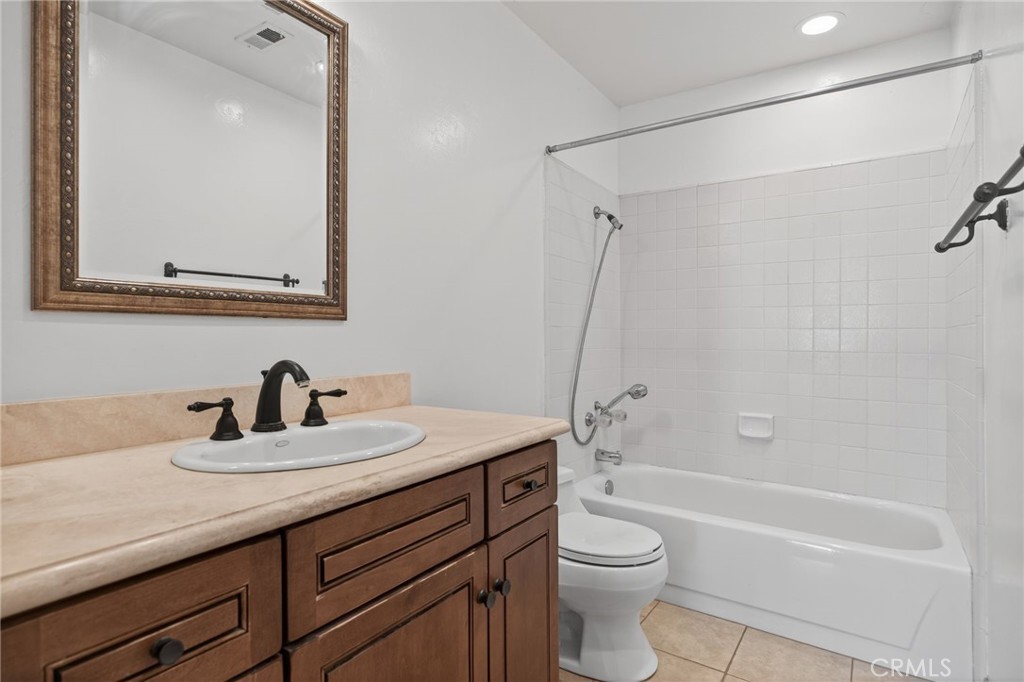 6609 Poppyview Drive Oak Park, CA 91377 - Photo 27 of 43