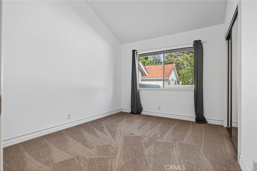 6609 Poppyview Drive Oak Park, CA 91377 - Photo 29 of 43