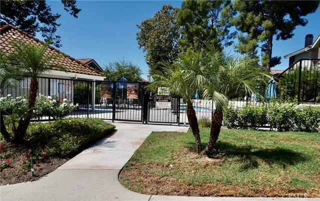 $799,000 | 6609 Poppyview Drive, Oak Park, CA 91377