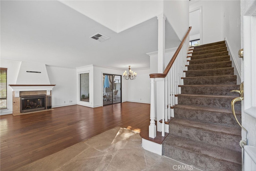 6609 Poppyview Drive Oak Park, CA 91377 - Photo 5 of 43