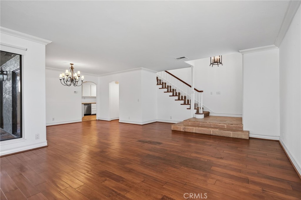 6609 Poppyview Drive Oak Park, CA 91377 - Photo 8 of 43