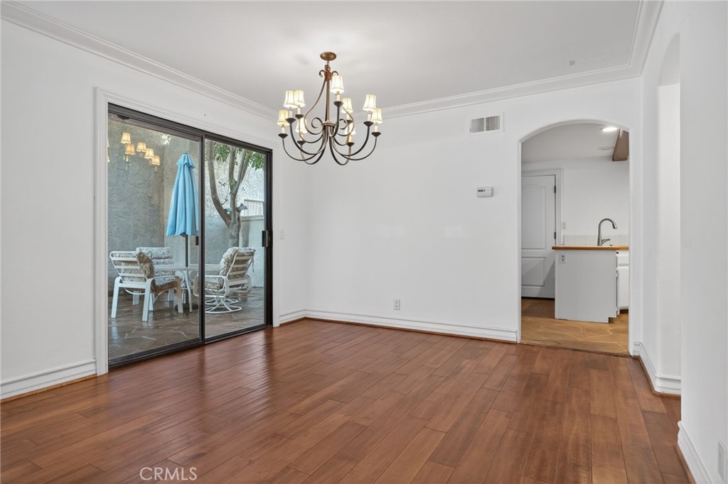 6609 Poppyview Drive Oak Park, CA 91377 - Photo 10 of 43