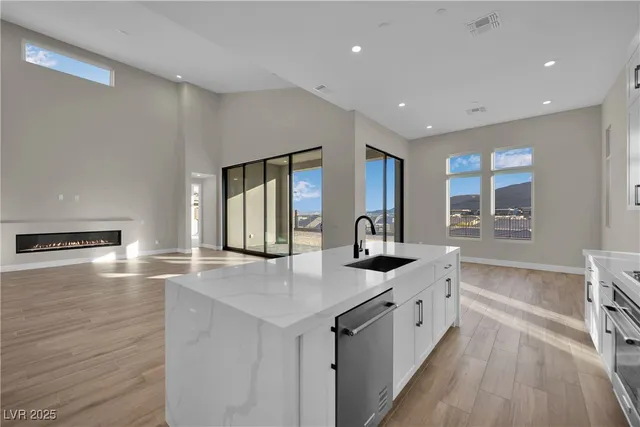 $6,900 | 11079 Rolling Vista Drive, Las Vegas, NV 89135