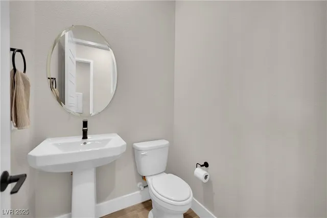 $6,900 | 11079 Rolling Vista Drive, Las Vegas, NV 89135