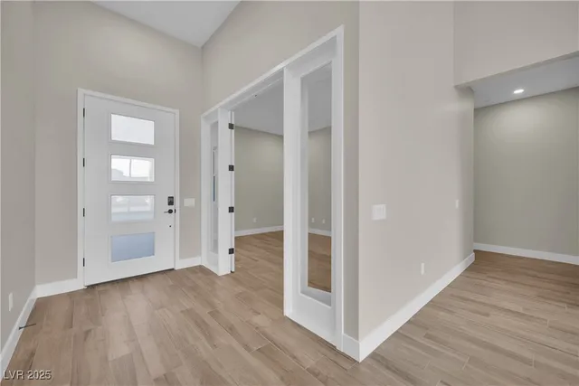 $6,900 | 11079 Rolling Vista Drive, Las Vegas, NV 89135