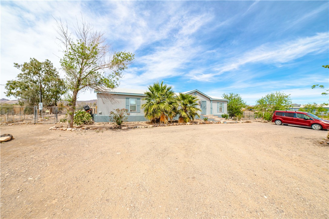 4741 Eden Road Golden Valley, AZ 86413 - Photo 60 of 75 Front of Structure