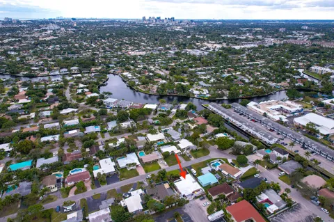 $692,000 | 2001 Northeast 30th Street, Fort Lauderdale, FL 33306